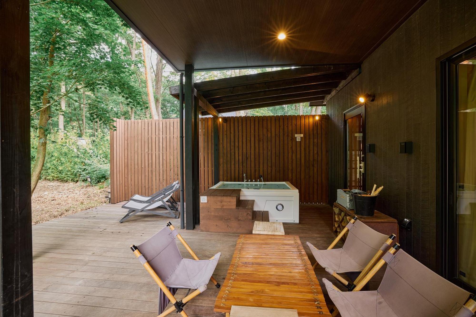 Sauna Forest Cabin 軽井沢 御代田　Mori-Asobi Oiwake Экстерьер фото